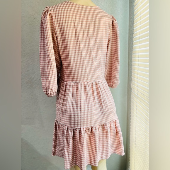 Petal and Pup mini size 4 dress puffy sleeves gentle used only - Picture 4 of 10